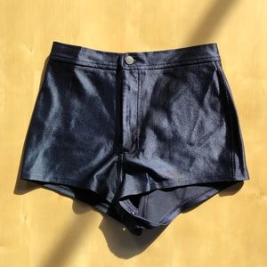 ❄️ American Apparel Disco Shorts - highrise Size:M
